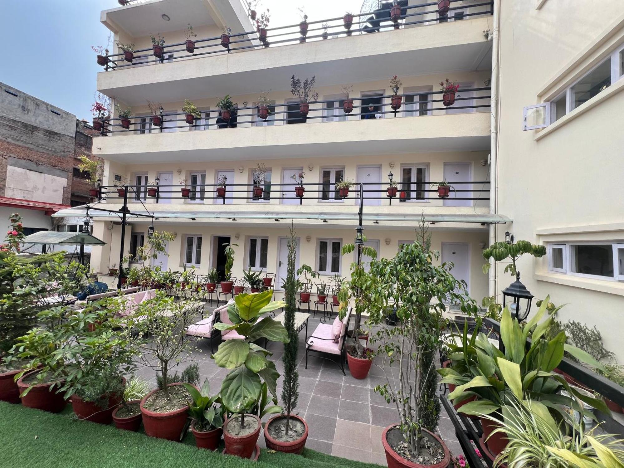 Hotel Kathmandu Base Camp Exterior photo